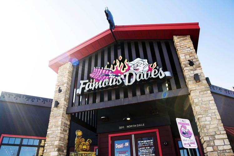 Picture of the entrance of Famous Dave's BBQ Restaurant